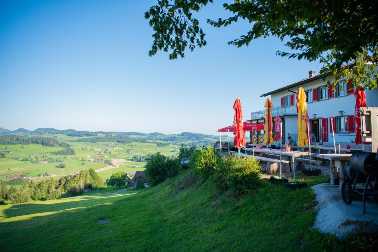 Restaurant Und Kaeserei Berghof Ganterschwil Экстерьер фото