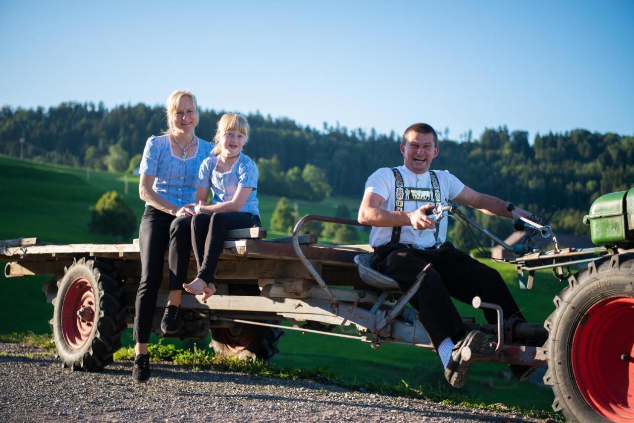 Restaurant Und Kaeserei Berghof Ganterschwil Экстерьер фото