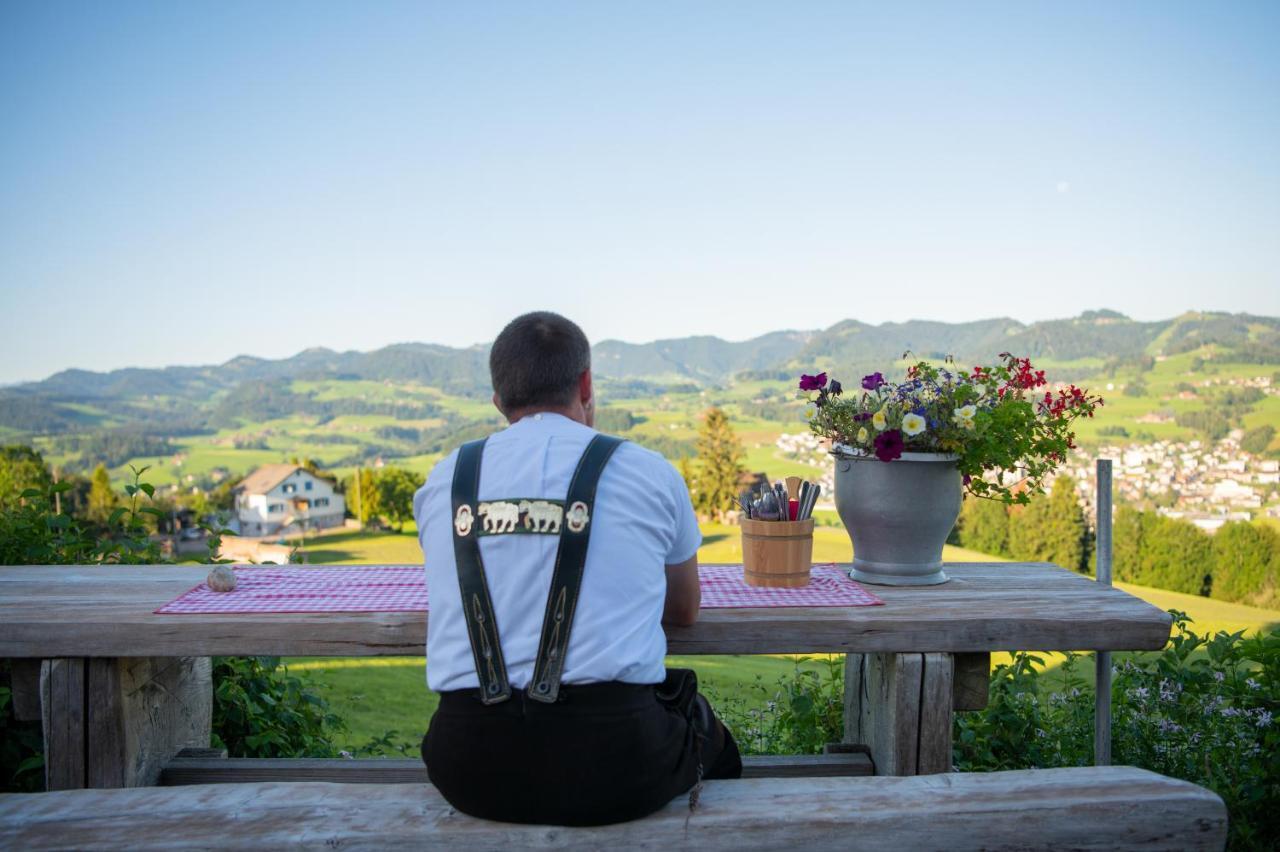 Restaurant Und Kaeserei Berghof Ganterschwil Экстерьер фото