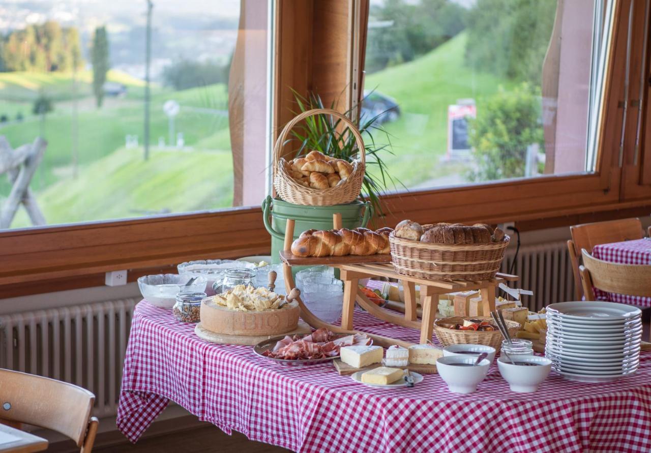 Restaurant Und Kaeserei Berghof Ganterschwil Экстерьер фото